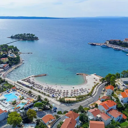 Apartment With Parking Space Banjol, Rab - 12256 *