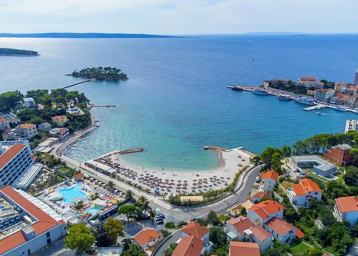 Lejlighed With Parking Space Banjol, Rab - 12256 *